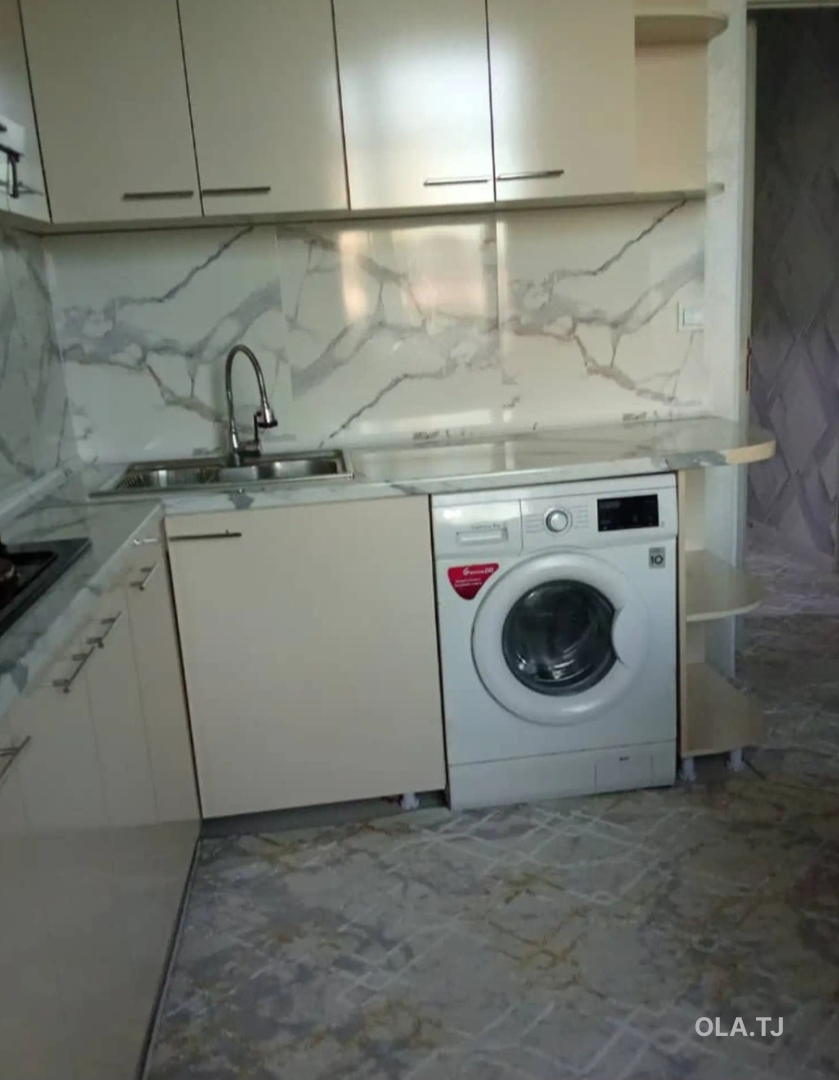 2 комнатная квартира, 2 этаж, 50 м²