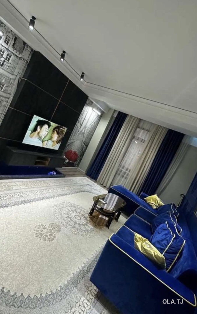 2 комнатная квартира, 4 этаж, 70 м²
