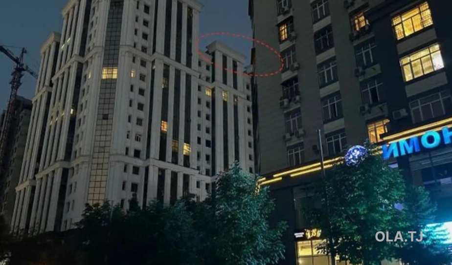 4 комнатная квартира, 16, 155 м²
