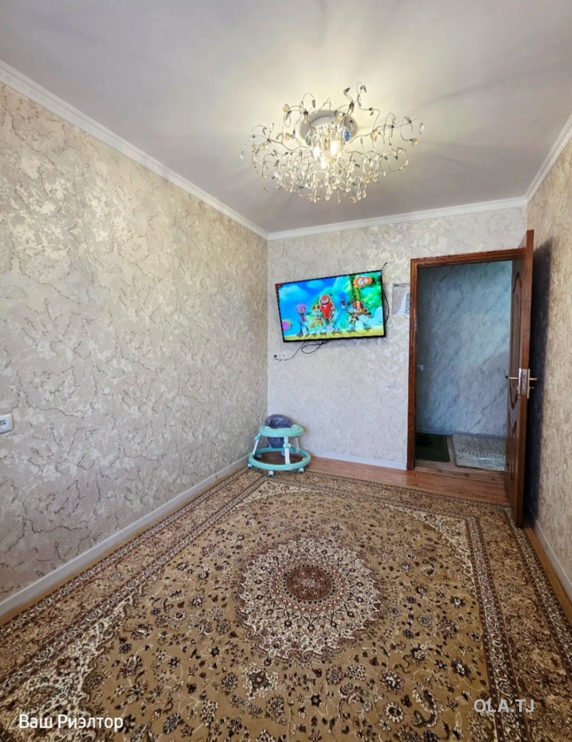 4 комнатная квартира, 2, 87 м²