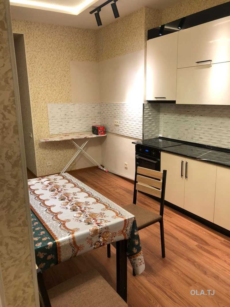1 комнатная квартира, 10 этаж, 67 м²