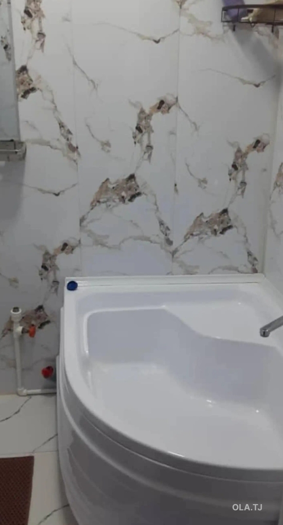 Комната в 2 комнатной квартире, 1/,