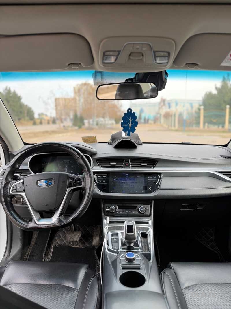 Geely Emgrand,  2020