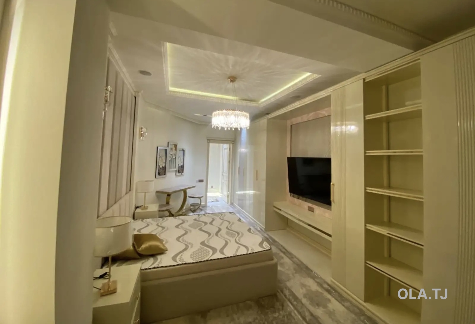2 комнатная квартира, 16 этаж, 130 м²