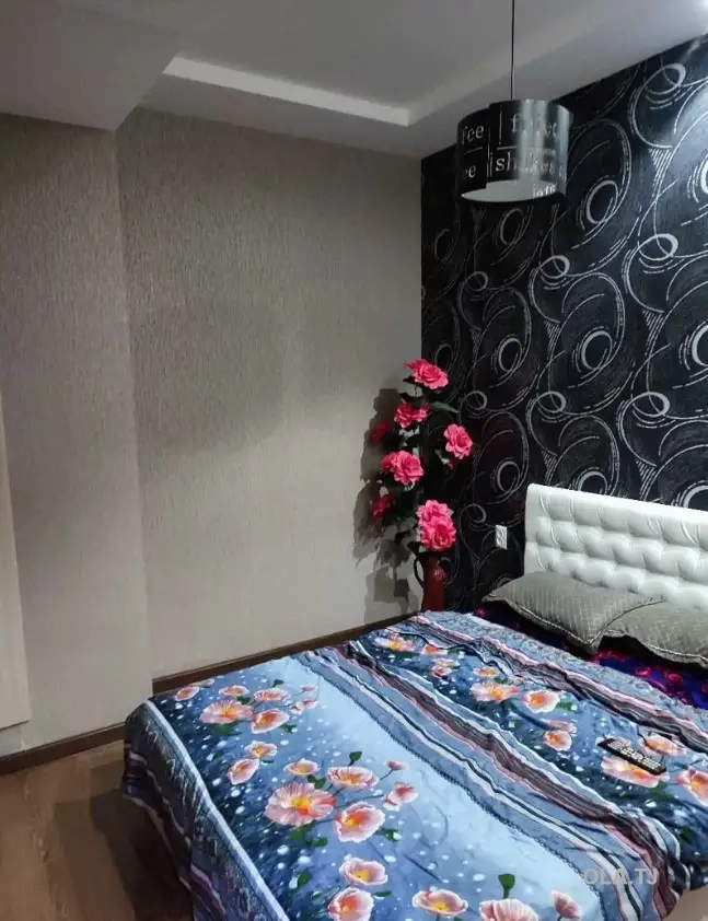 2 комнатная квартира, Цокольный этаж, 54 м²
