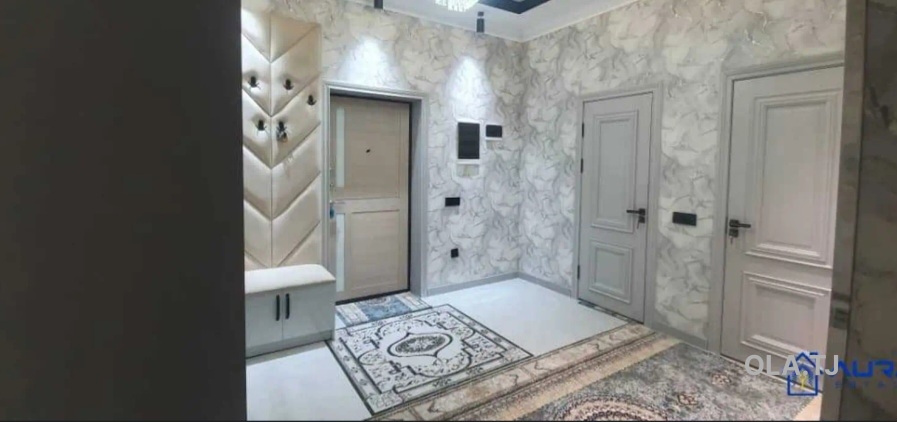 4 комнатная квартира, 8, 103 м²