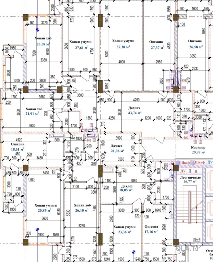 4 комнатная квартира, 3, 200 м²