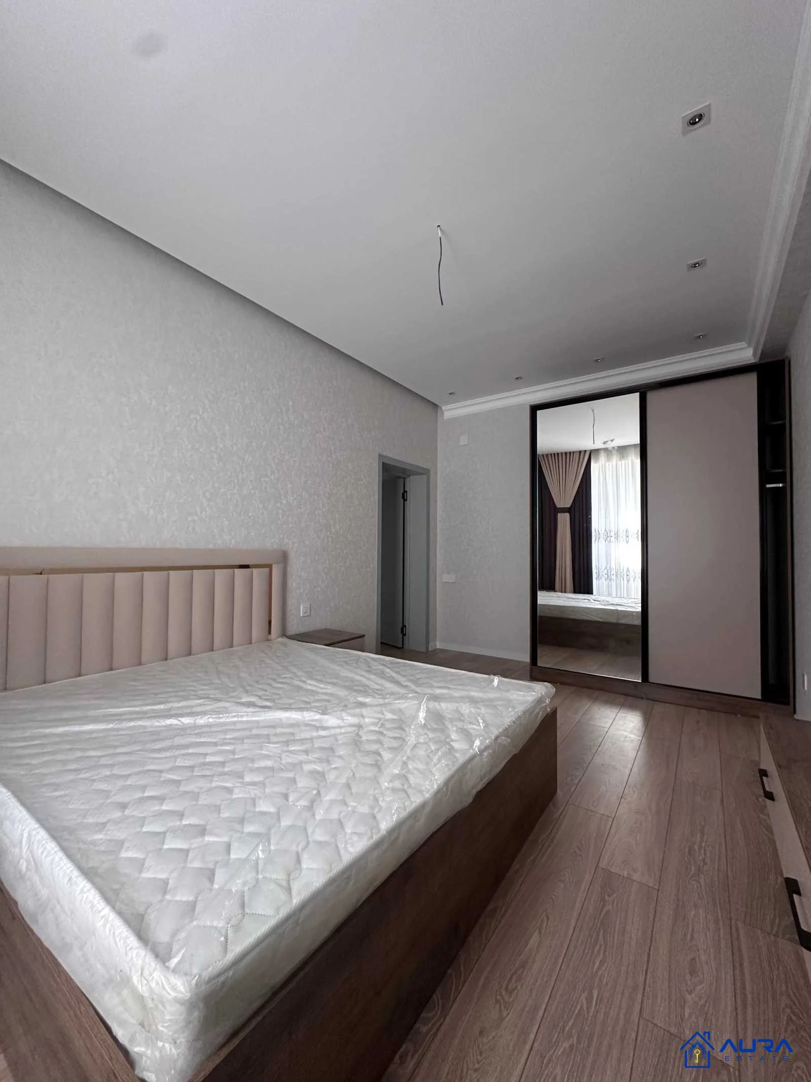 3 комнатная квартира, 10 этаж, 91.5 м²