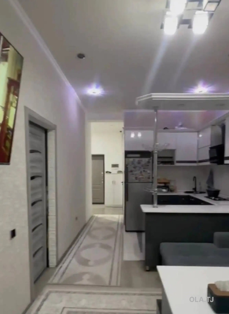 3 комнатная квартира, 6 этаж, 60 м²