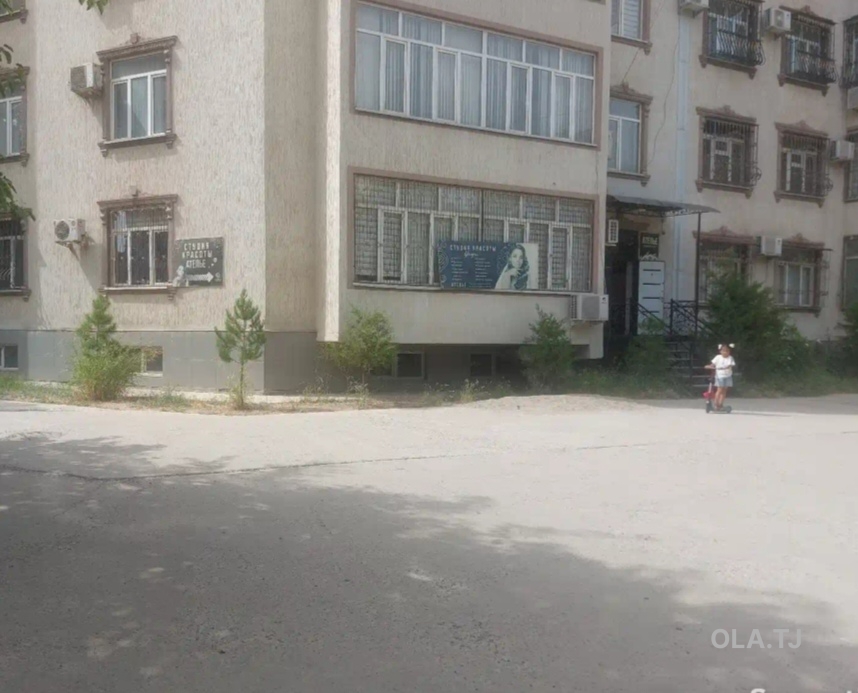 Офис на продажу, В жилом доме, 336 м²
