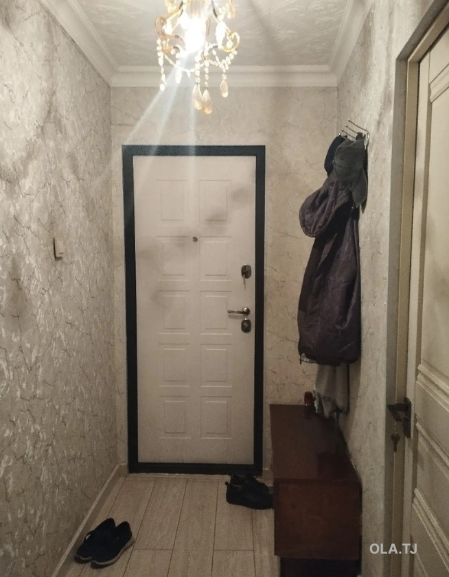 3 комнатная квартира, 2 этаж, 60 м²