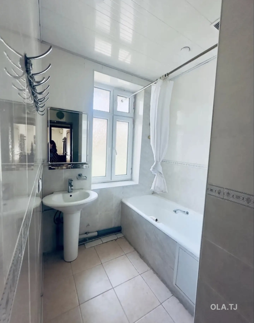 3 комнатная квартира, 3 этаж, 100 м²
