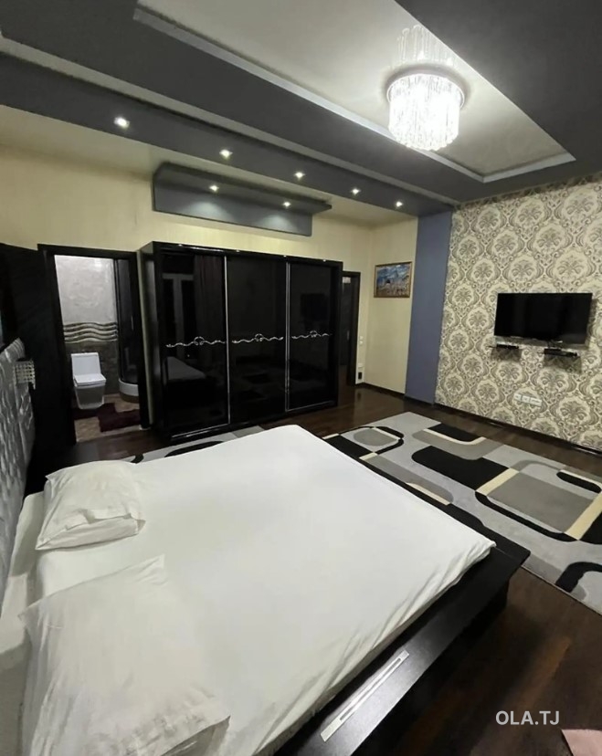 3 комнатная квартира, 11 этаж, 145 м²