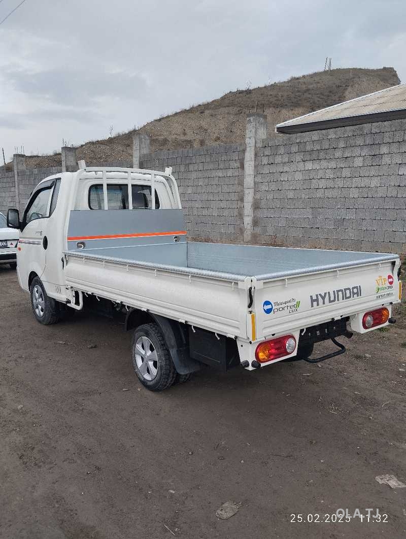 Бортовой автомобиль Hyundai Porter,2016