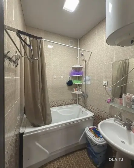 3 комнатная квартира, 6 этаж, 71 м²