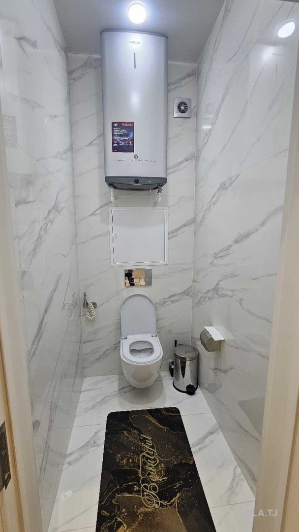 2 комнатная квартира, 8 этаж, 80 м²