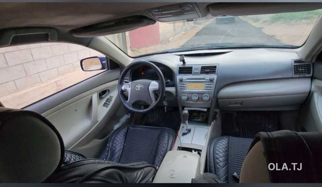 Toyota Camry,  2011