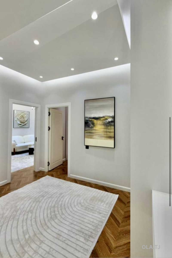 2 комнатная квартира, 4 этаж, 75 м²