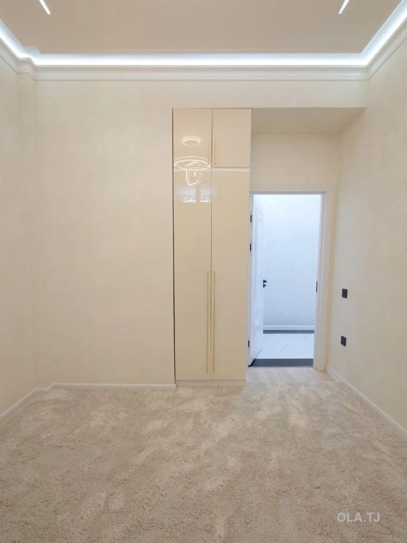3 комнатная квартира, 5 этаж, 68 м²