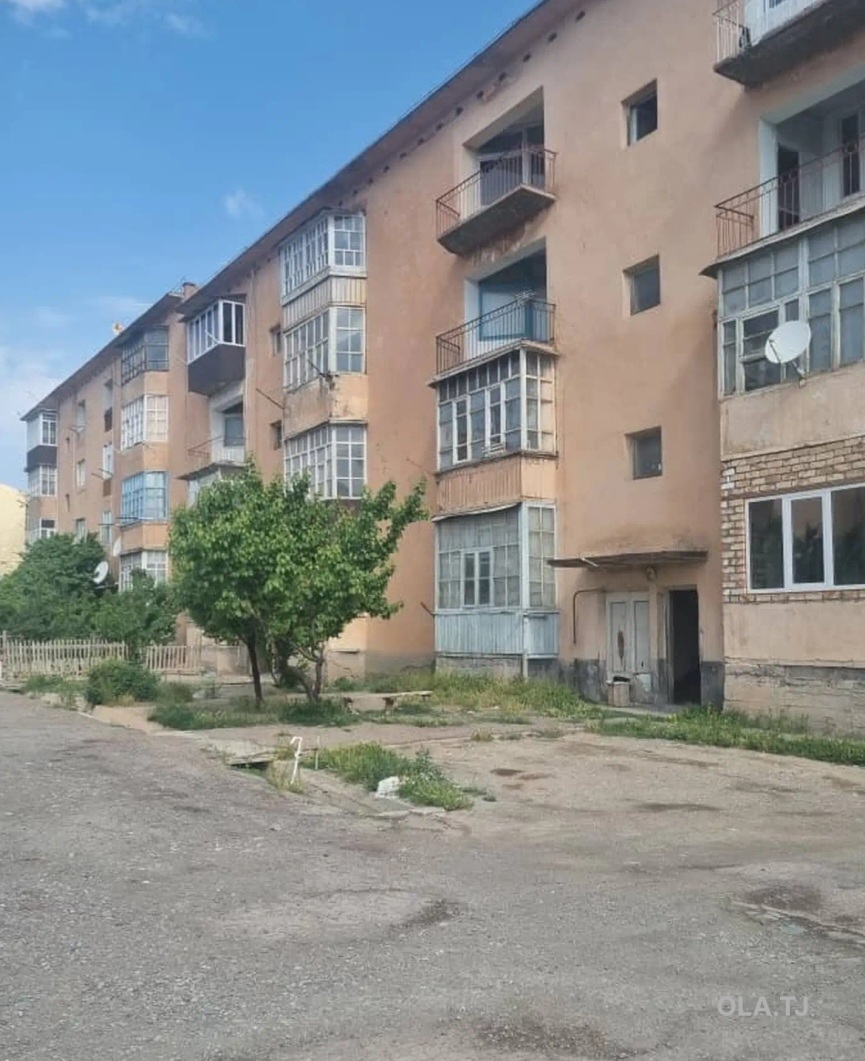 3 комнатная квартира, 1 этаж, 85 м²