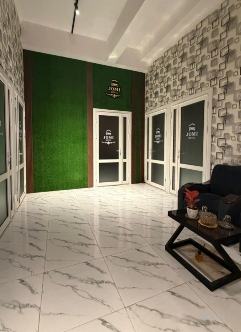 6 комнатная квартира, 1 этаж, 33 м²