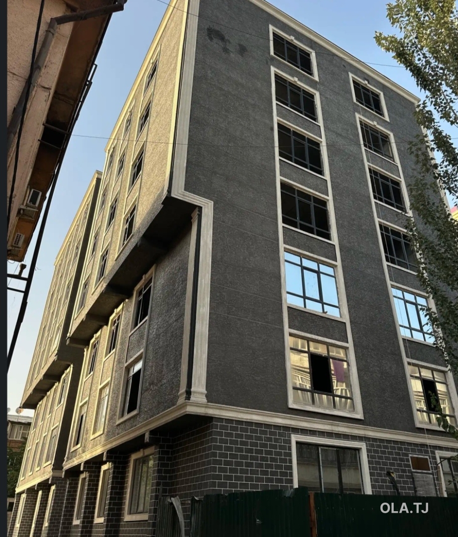 3 комнатная квартира, 2 этаж, 94 м²