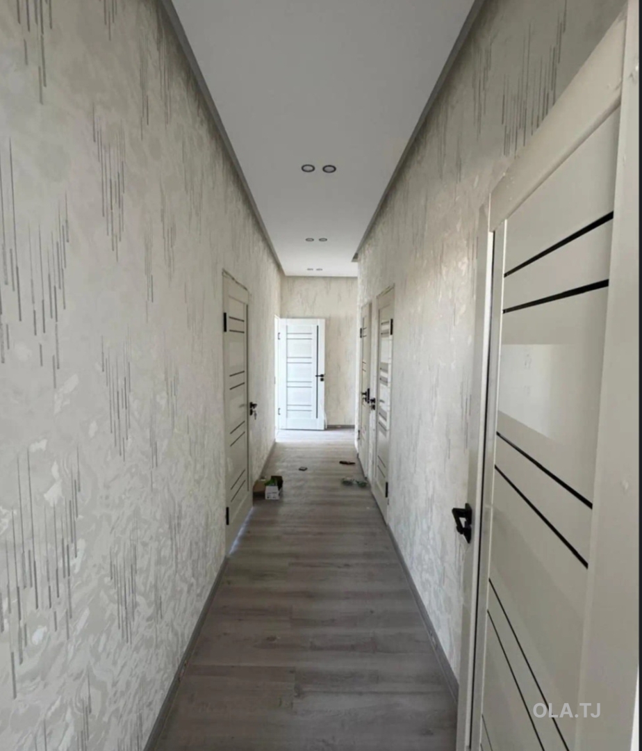 2 комнатная квартира,  этаж,