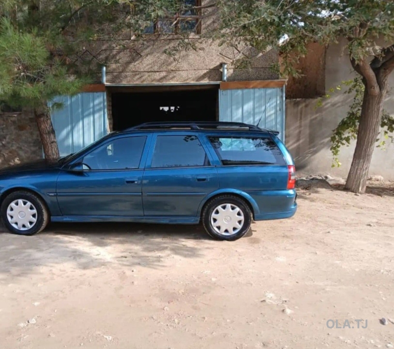 Opel Vectra B,  2001