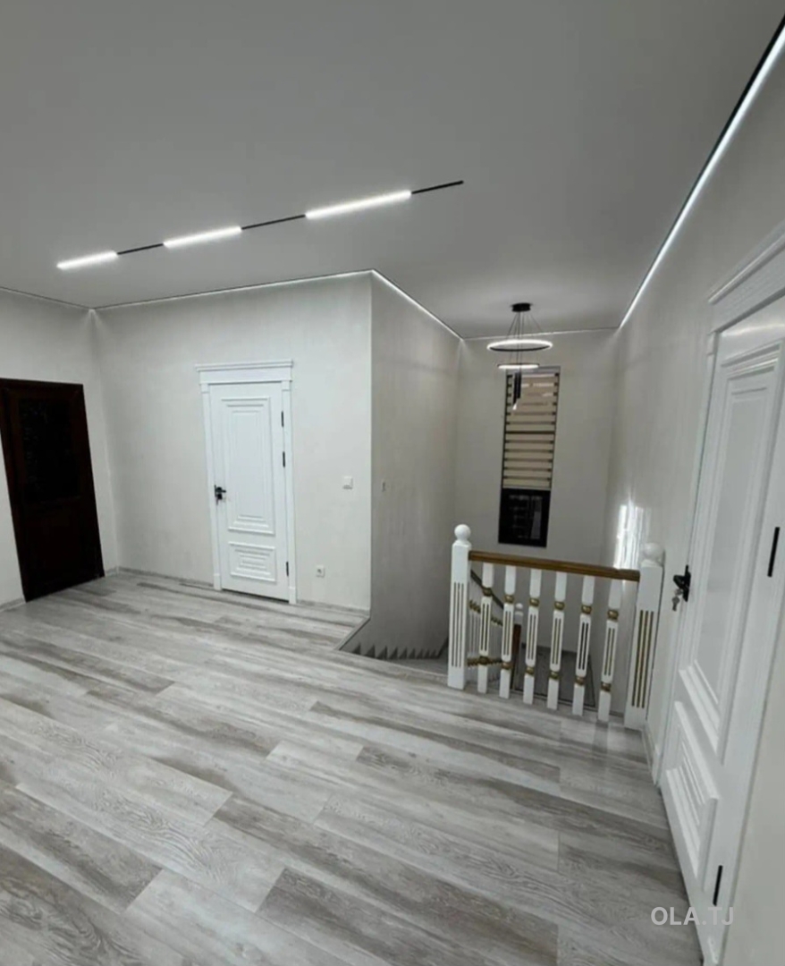 6 комнатная квартира, Цокольный этаж, 455 м²