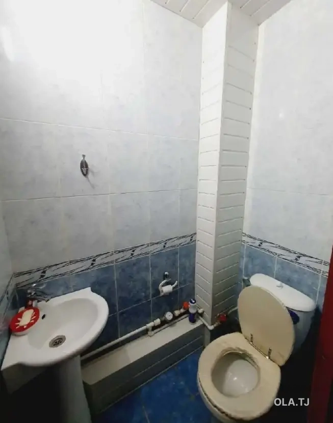 2 комнатная квартира, 2 этаж, 60 м²