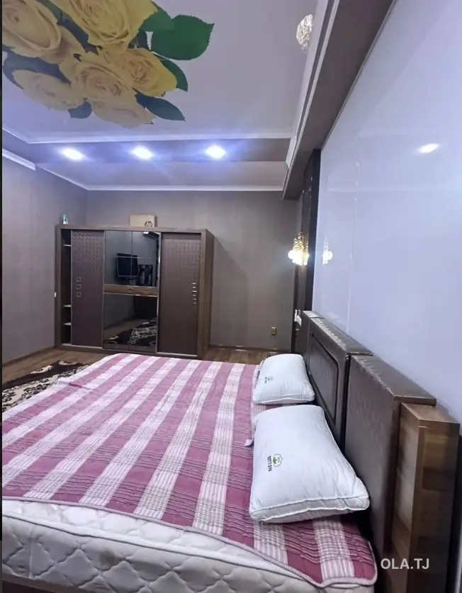 3 комнатная квартира,  этаж, 100 м²