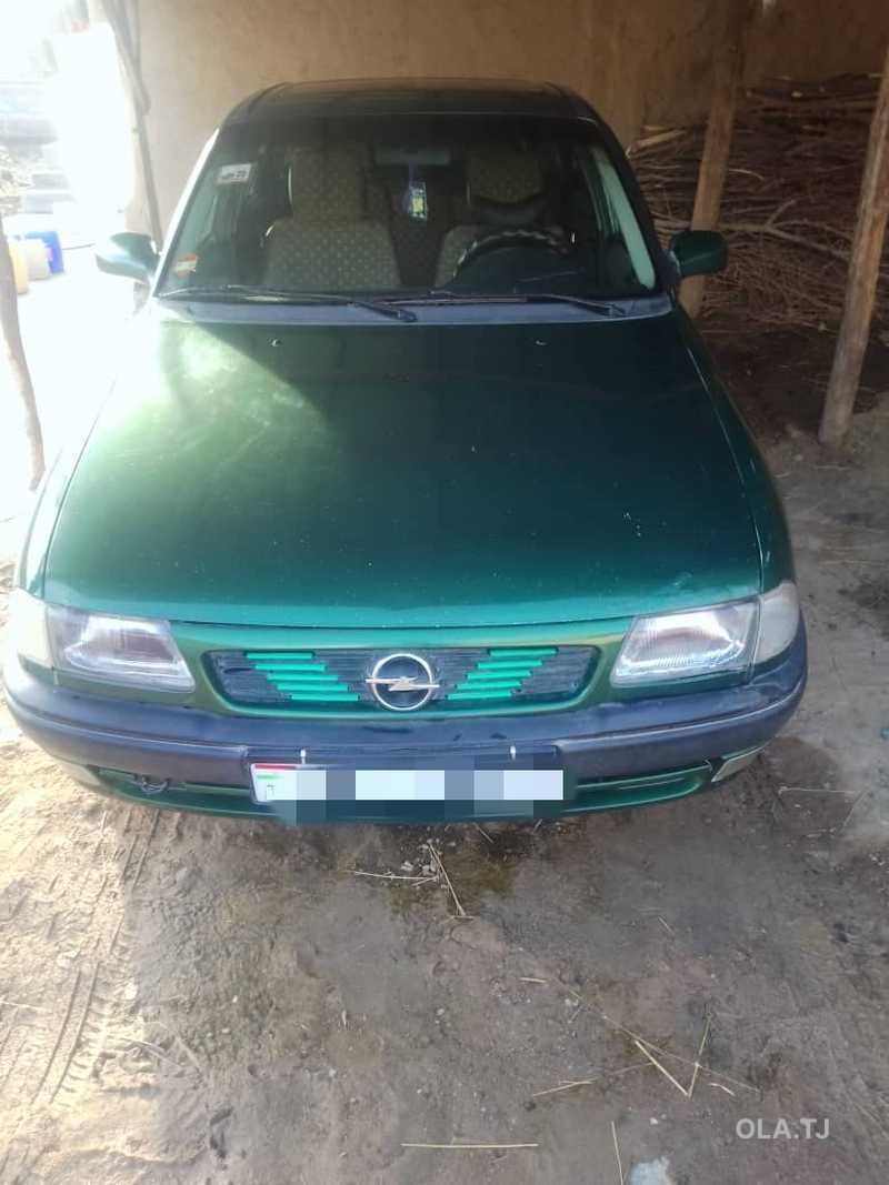 Opel Astra F,  1996