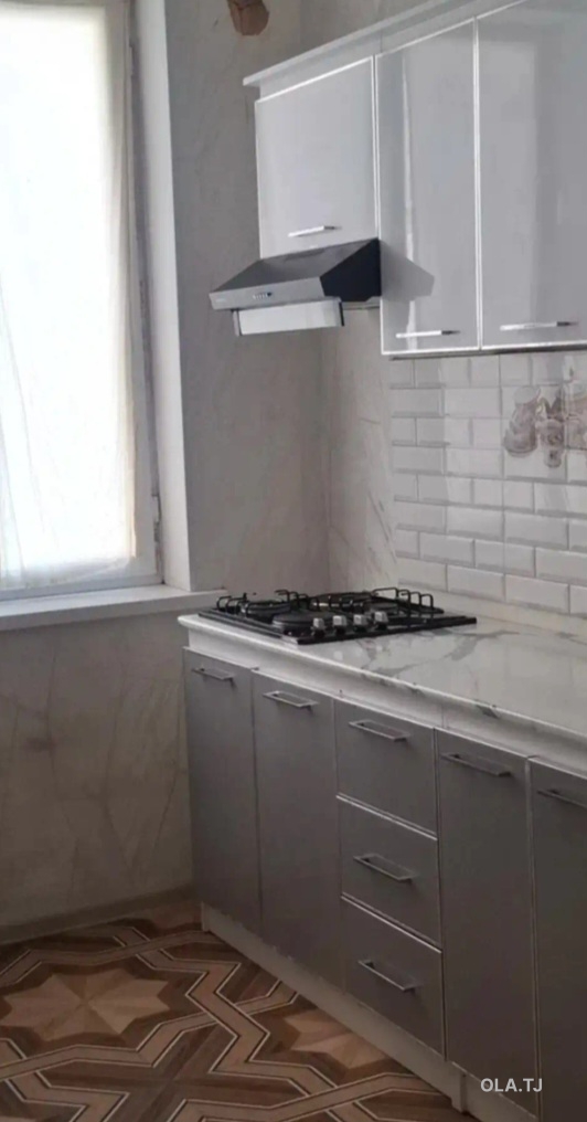 3 комнатная квартира, 1 этаж, 96 м²