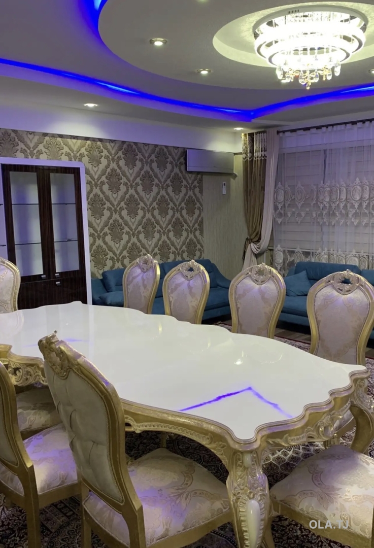 2 комнатная квартира, 3 этаж, 120 м²