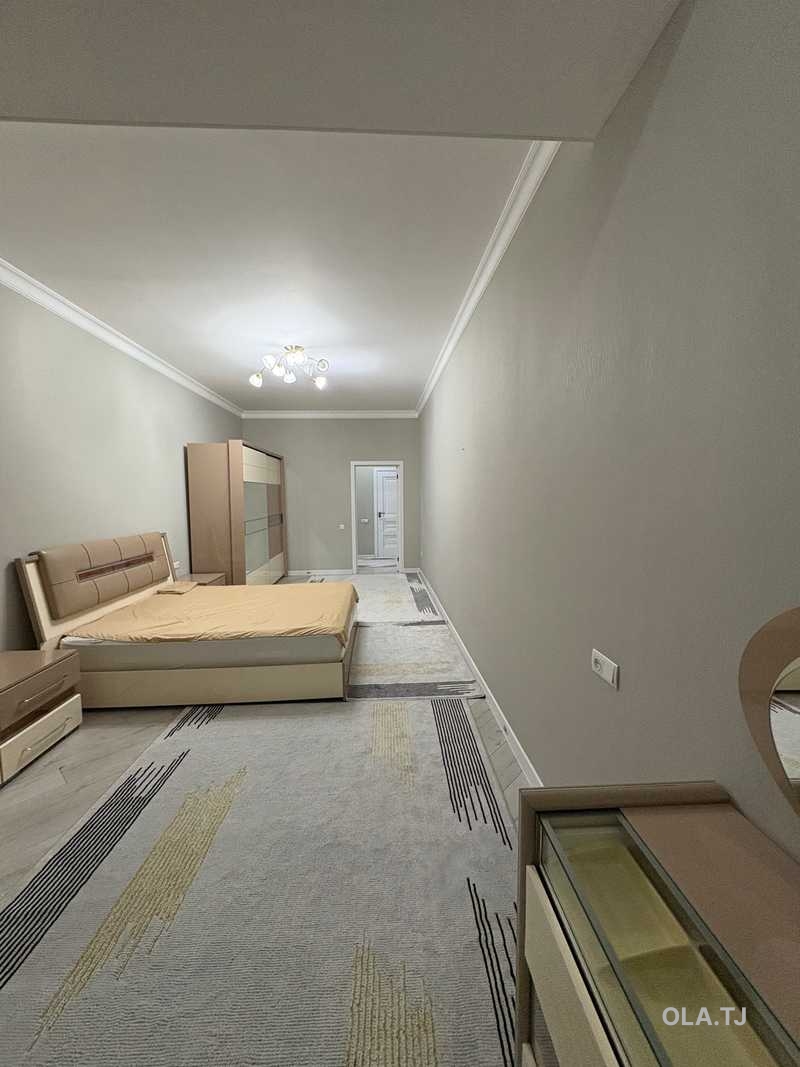 3 комнатная квартира, 14 этаж, 130 м²