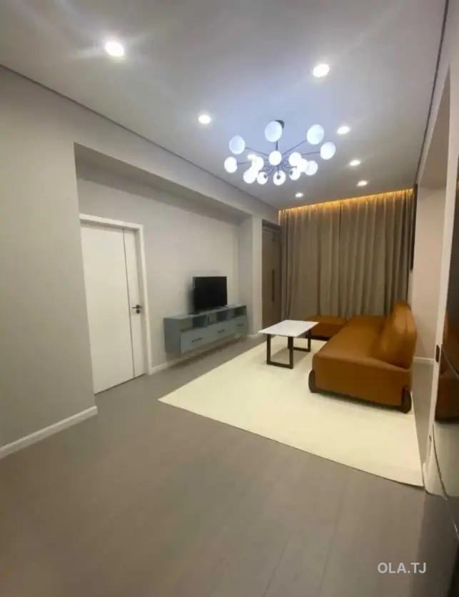 2 комнатная квартира, Цокольный этаж, 60 м²