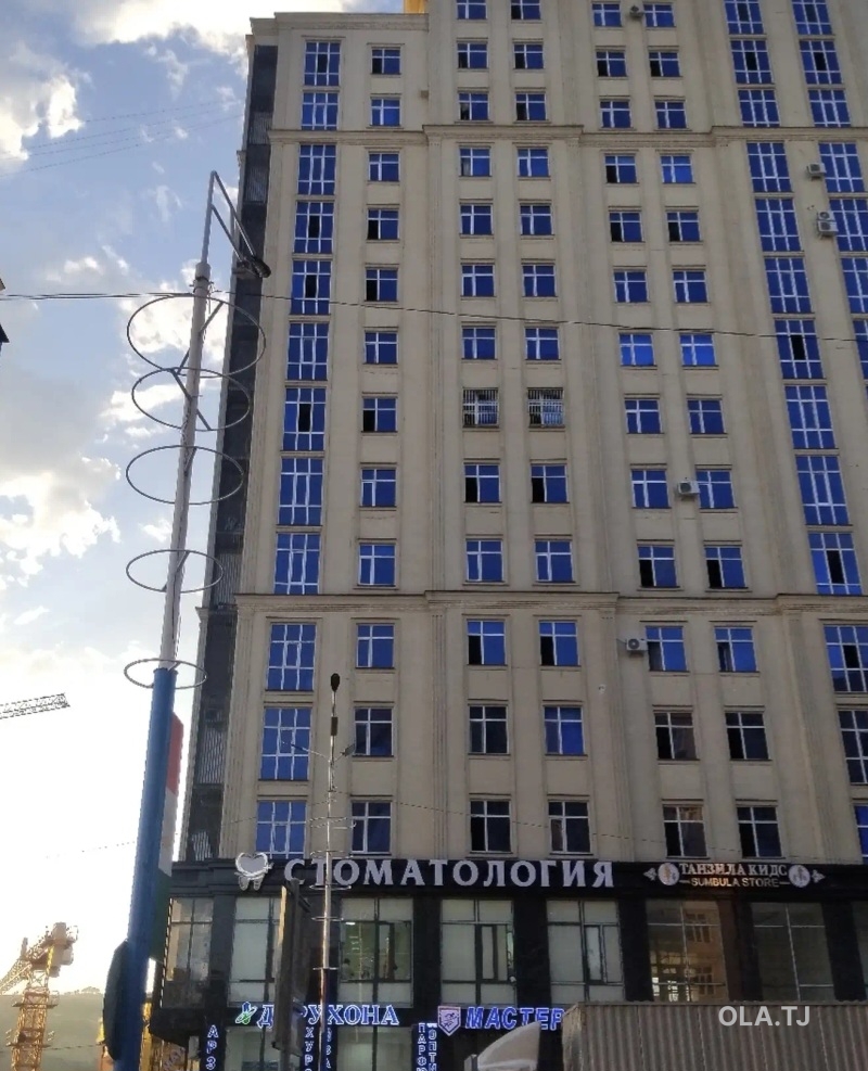 4 комнатная квартира, 12, 86 м²