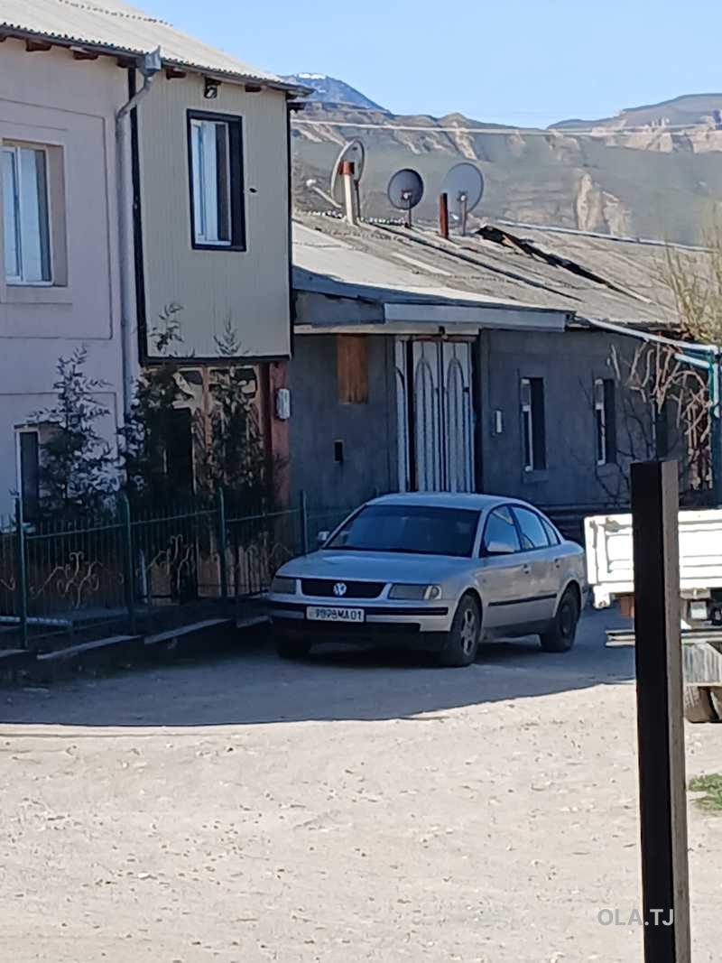 Volkswagen Passat,  2000