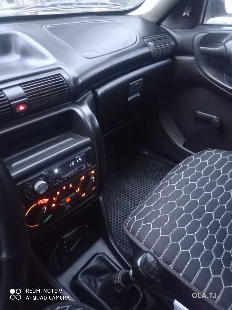 Opel Astra F,  1995