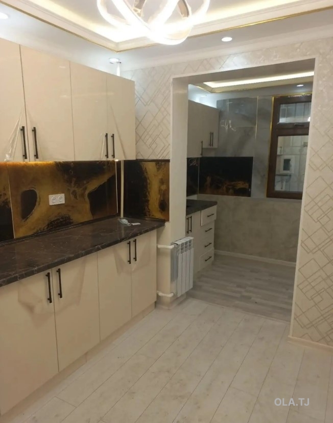 3 комнатная квартира, 3 этаж, 54 м²