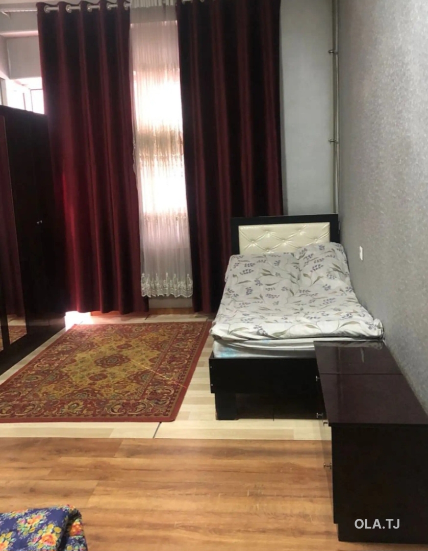 Комната в 2 комнатной квартире, 5/,