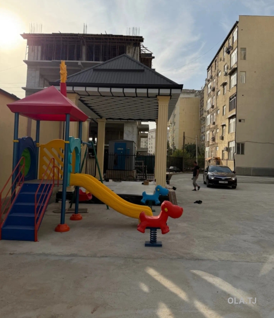3 комнатная квартира, 8 этаж, 87 м²