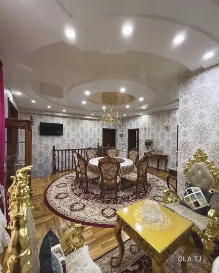 6 комнатная квартира, 1 этаж, 300 м²