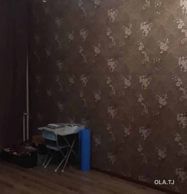 4 комнатная квартира, 1, 85 м²