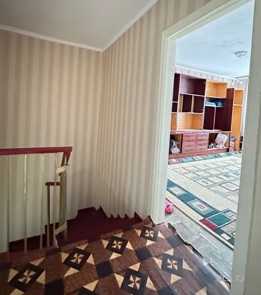6 комнатная квартира, 4 этаж, 110 м²
