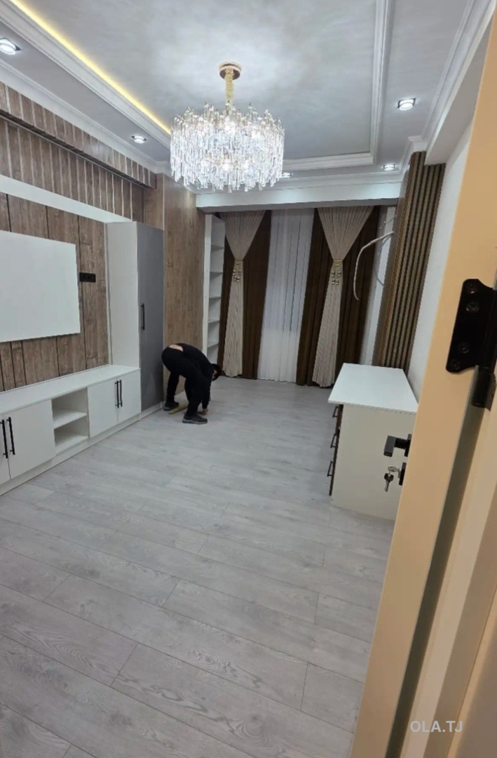 2 комнатная квартира, 10 этаж, 70 м²
