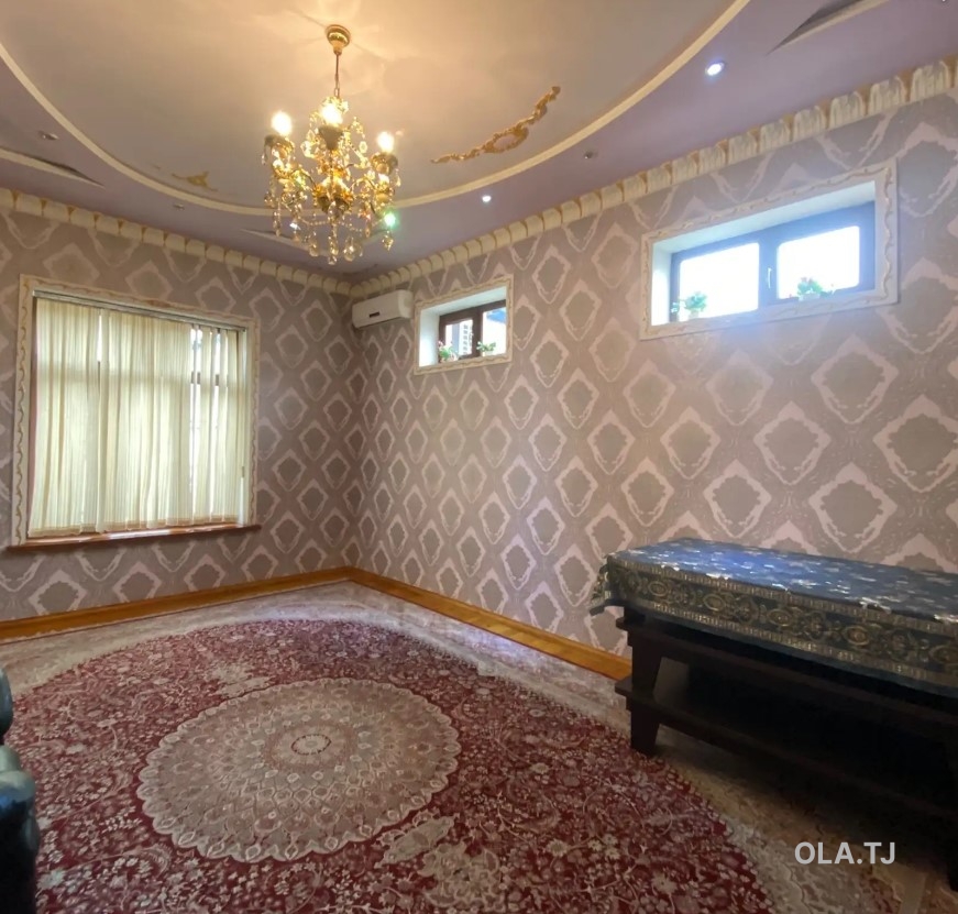 Дом (хавли), 8 комнат, 32 эт