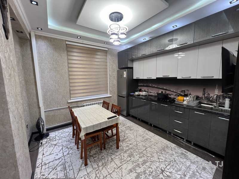 2 комнатная квартира, 6 этаж, 45 м²