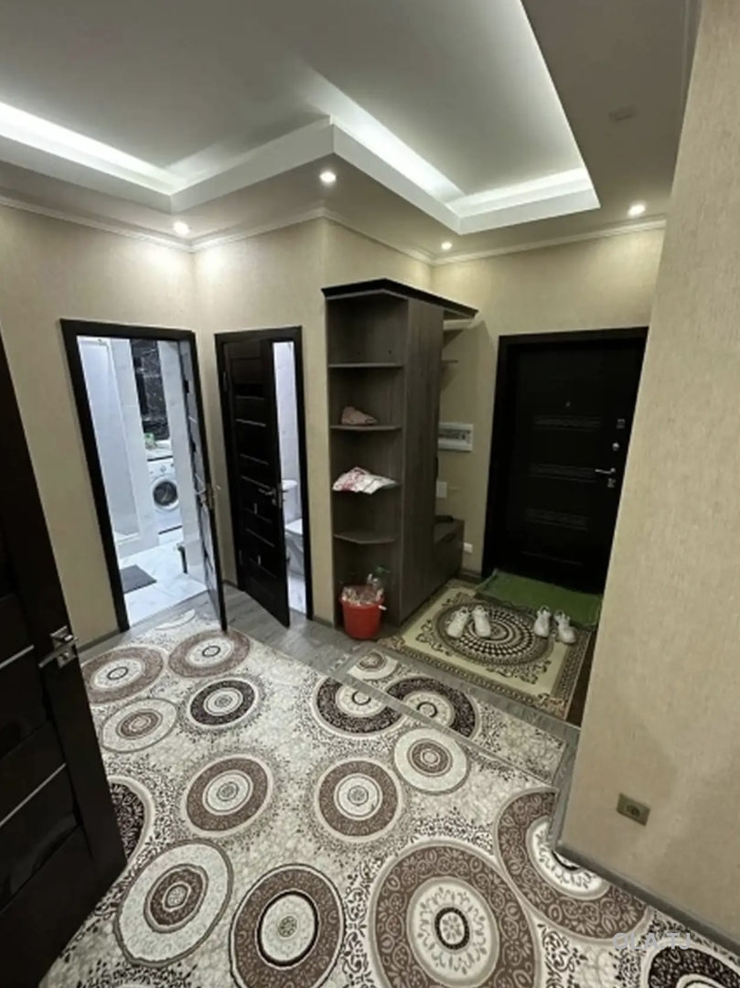 3 комнатная квартира, 6 этаж, 110 м²