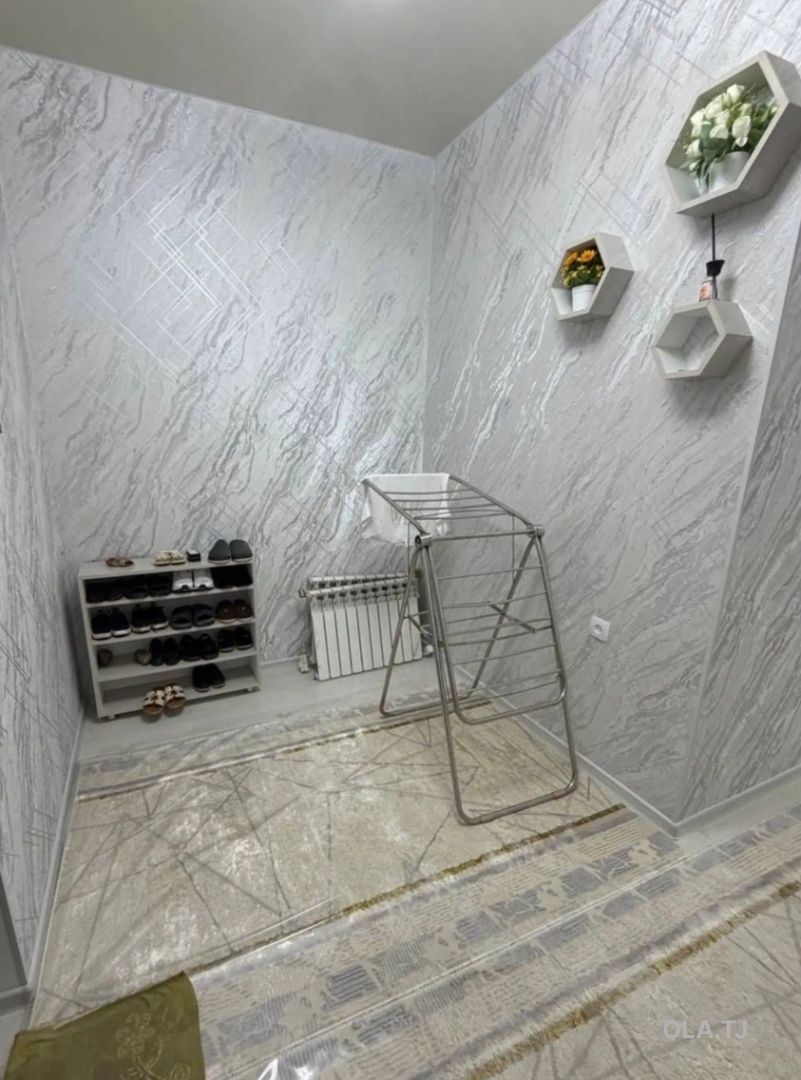 2 комнатная квартира, 8 этаж, 65 м²